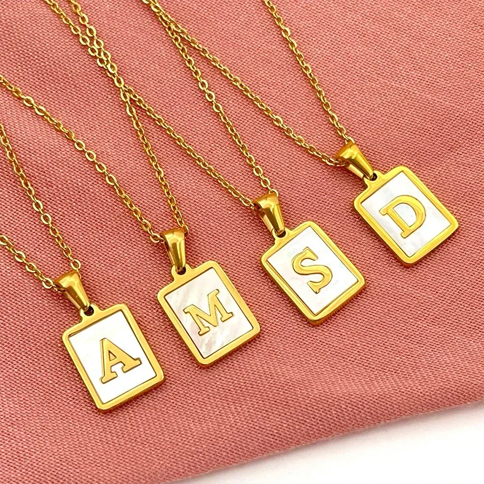 Stainless steel letter pendant golden shell square pendant exquisite jewelry wholesale and direct sales charms