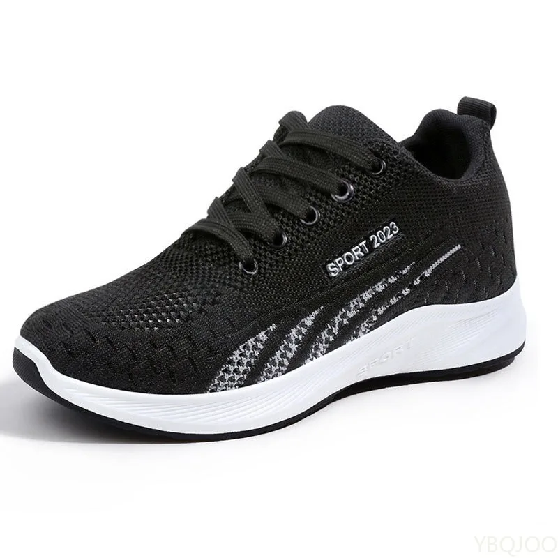 Large Size Spring and Autumn Fashion New Lightweight Casual Women's Shoes Breathable and Versatile Sports Running Women's Shoes view 5