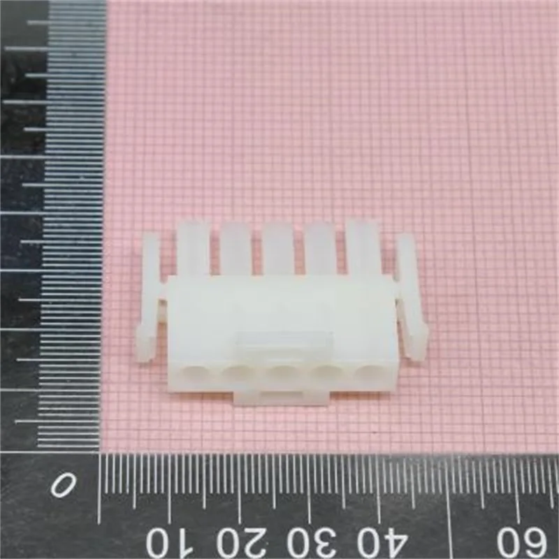 5Pcs/Lot    1-480763-0   TE Connector housing, 5-way, 6.35mm pitch, 1 row  Universal MATE-N-LOK