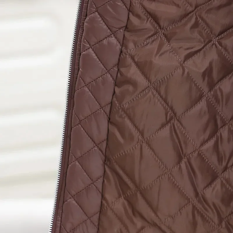 2025ฤดูใบไม้ร่วงฤดูหนาวผู้หญิงวัยกลางคนผ้าฝ้ายเบาะหญิงZipper-Up Hooded Jacket Thicken Warm Parkas Tops Overcoat