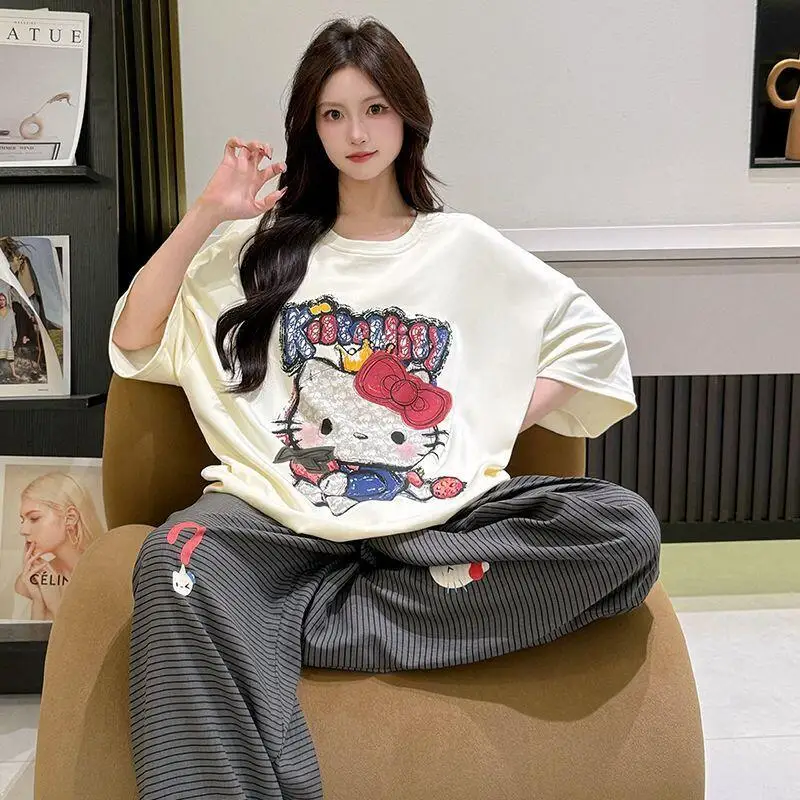 

Пижама женская 2026: Новинка лета, хит продаж, милый комплект Hello Kitty с коротким рукавом и брюками, подарочный домашний костюм из двух предметов, мультяшный дизайн в стиле Ins