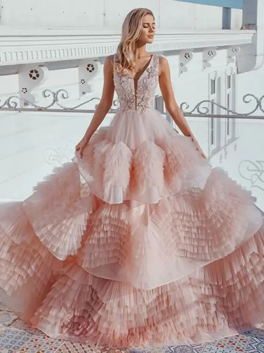 Vestidos de graduación árabes de tul en capas de color rosa, volantes escalonados con cuello en V, vestidos de noche formales de segunda recepción