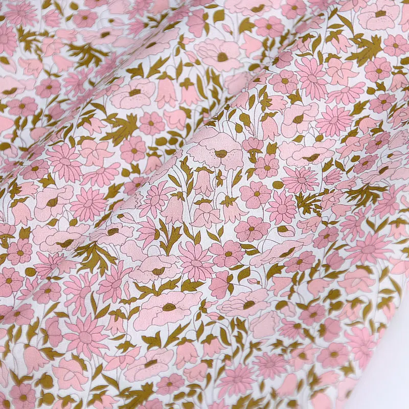 Poppy daisy printed beauty pink color florals background London liberty tana lawn 100% pure cotton 80S fabrics for sewing