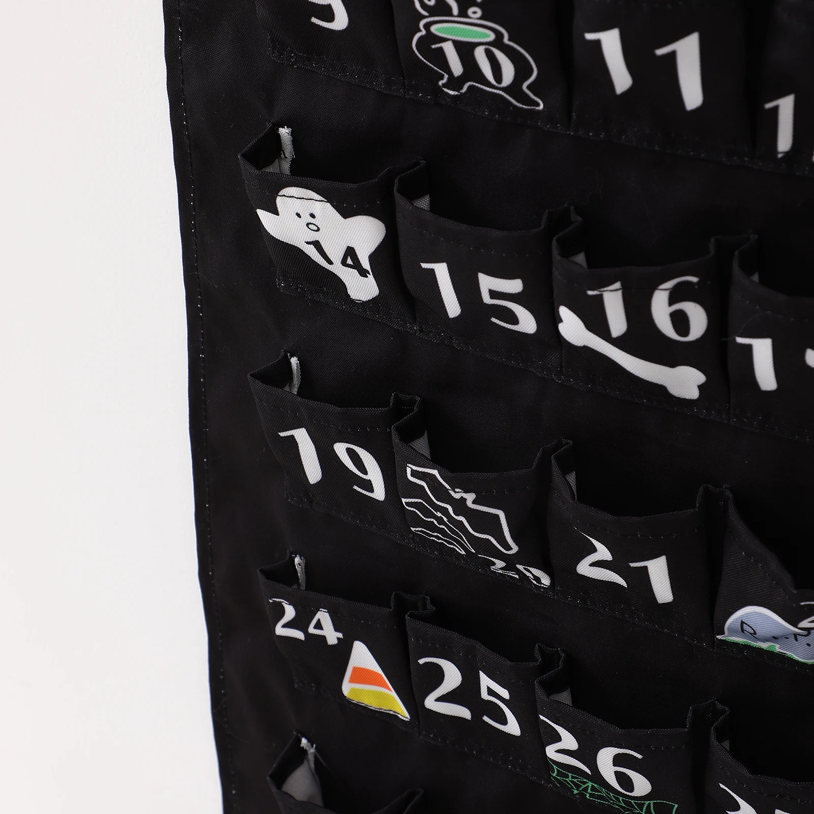 Stoff-Halloween-Leinwand-Adventskalender, schwarze Wandbehang-Dekoration, 31-tiger Countdown für Familien und Kinder – Detail 6