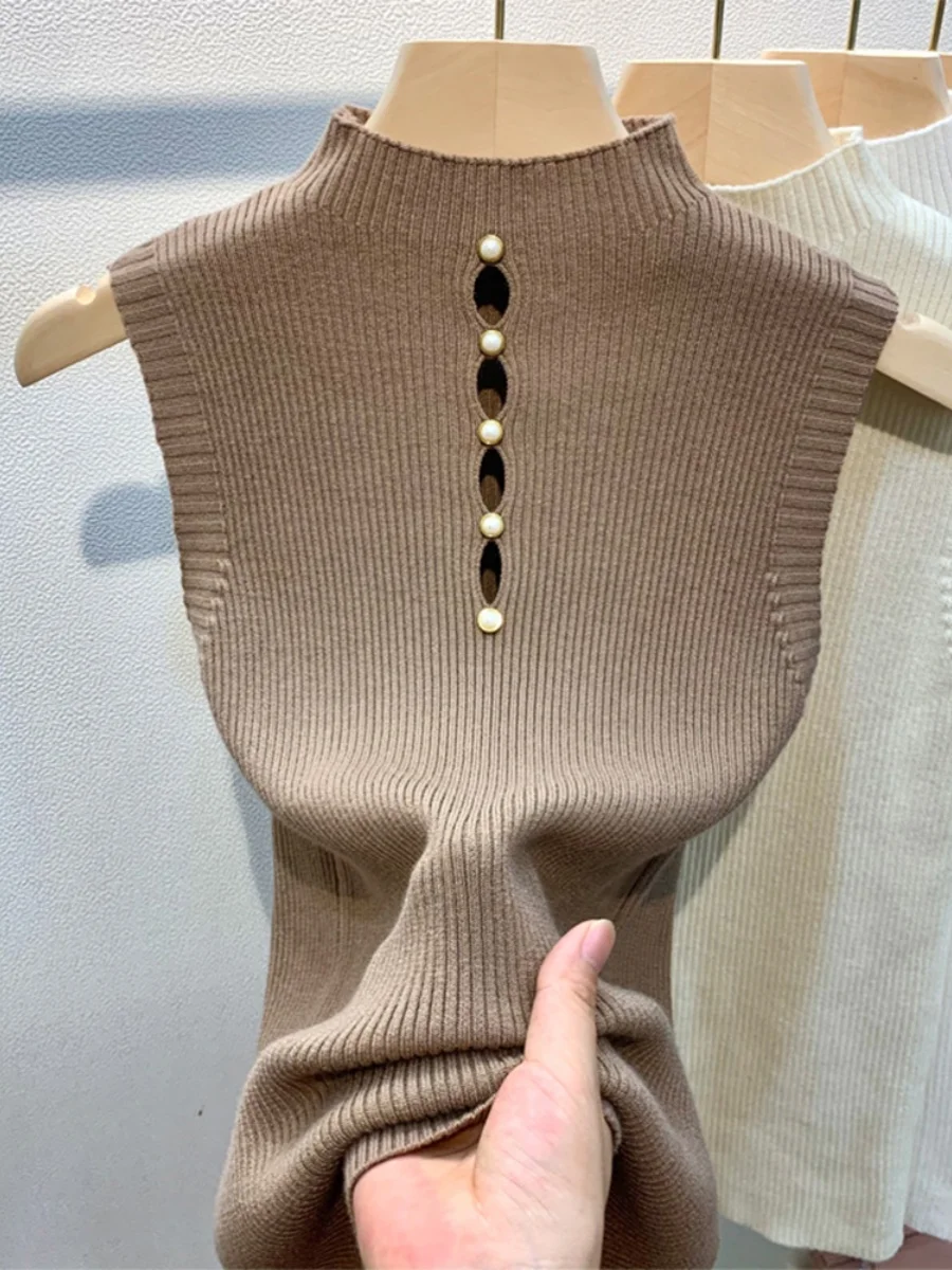 European Style Women's Knitted Tight Fit Sleeveless Base Shirt Spring Autumn Inner Wear Thermal Regular Length Pure Color