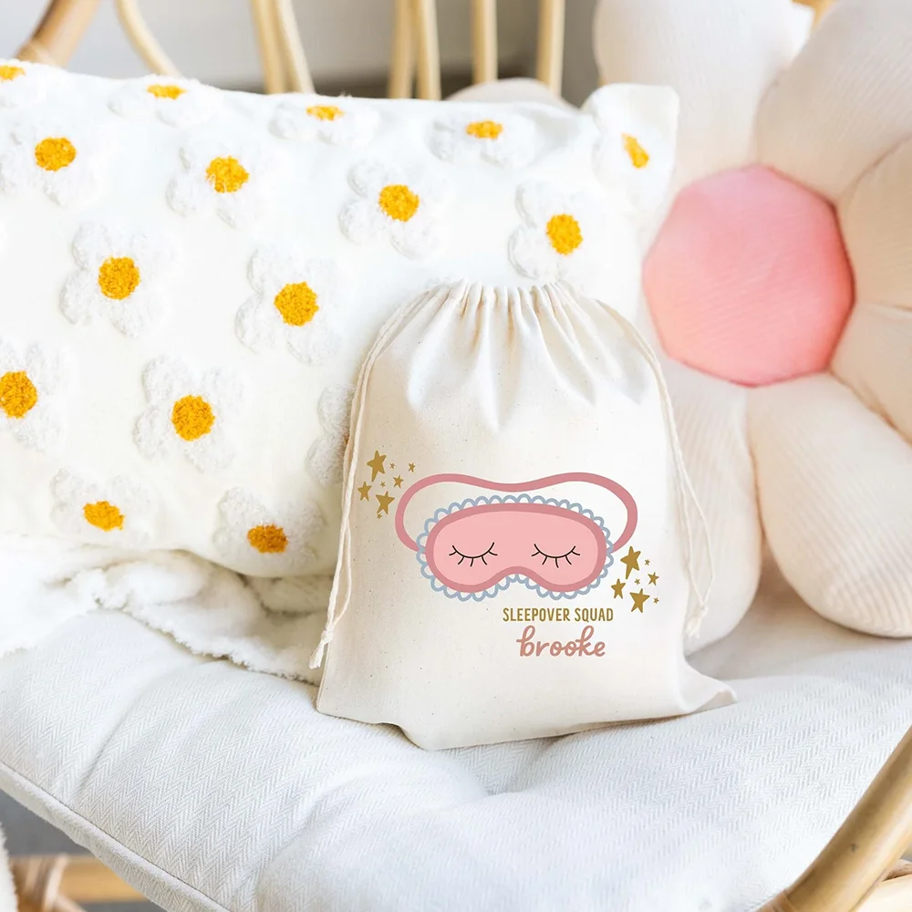 

Custom Name 5Pcs 5x7 Inch Sleepover Birthday Party Gift Bags Girls Pajama Party Accessories Sleepover Squad Spa Storage Supplies