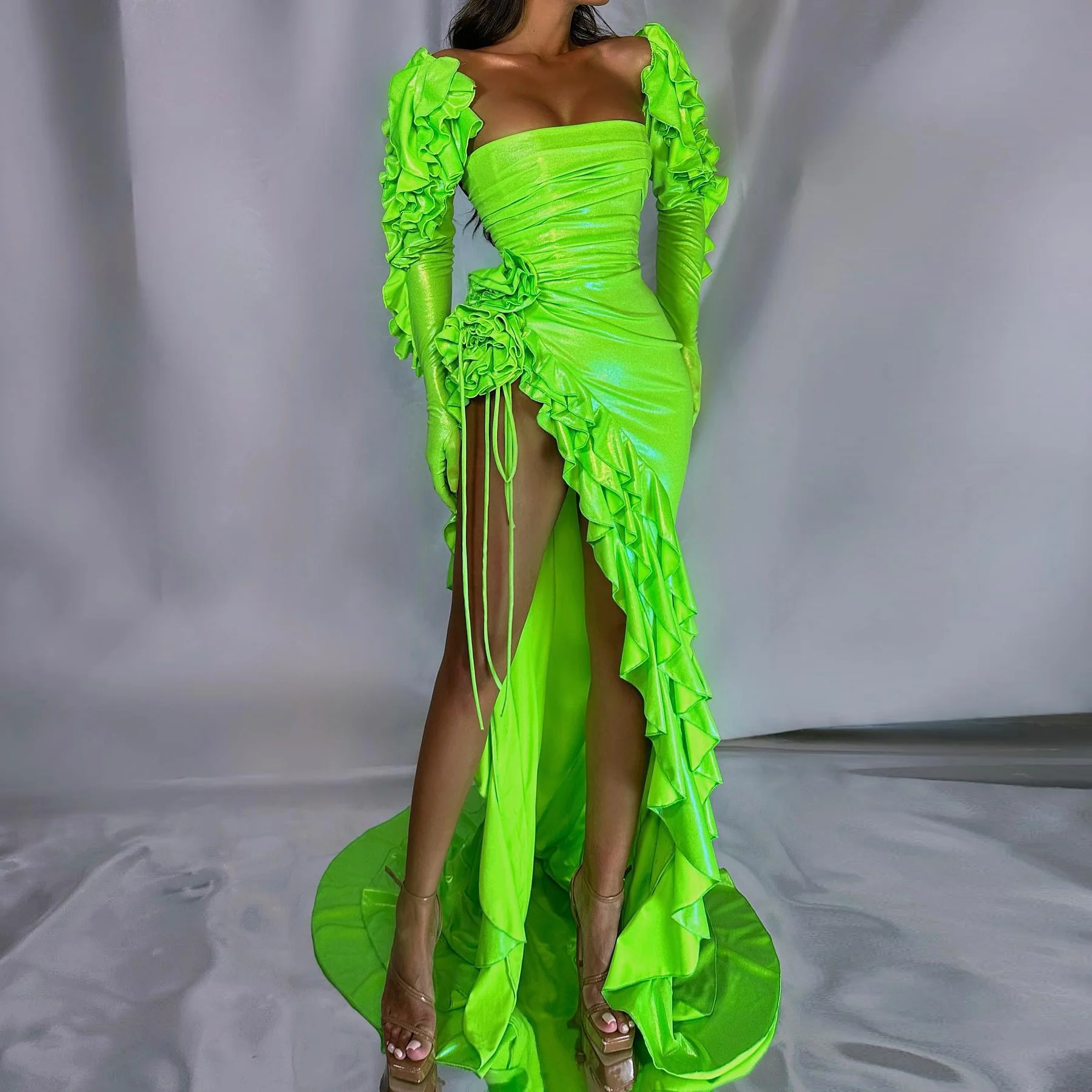 2025 Split Strapless Long Maxi Dresses Ruffles Formal Party Dress Mermaid High Slit Fashion Sexy Neon Green Prom Gowns