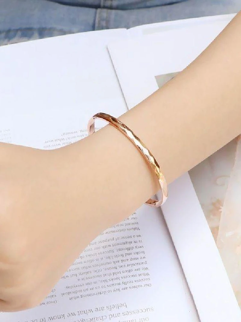 pulsera-de-acero-de-titanio-oro-rosa-para-mujer-cadena-de-amistad-combinable-estilo-frio-accesorio-de-moda-que-no-se-desva