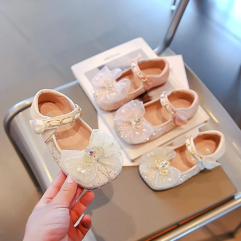 Girls' Glass Shoes 2024 Spring and Autumn New All-matching Diamond Bow Princess Korean Version of Small Shoes for Children