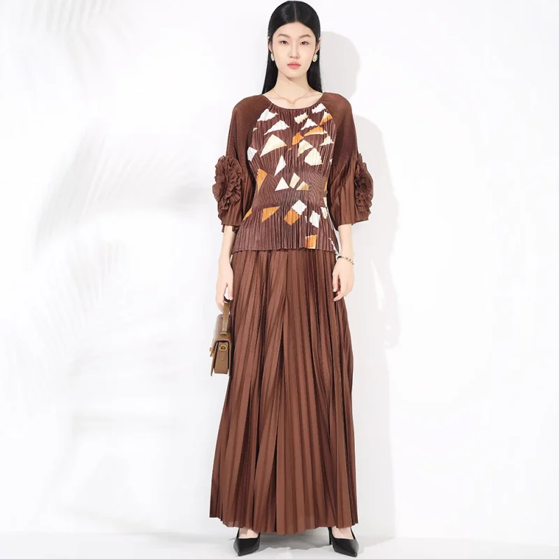 

MIYAKE Wrinkle Fashion Style Set Printed Plate Flower Sleeve Round Leading Top High Waist Wide Leg Pants [20252059]