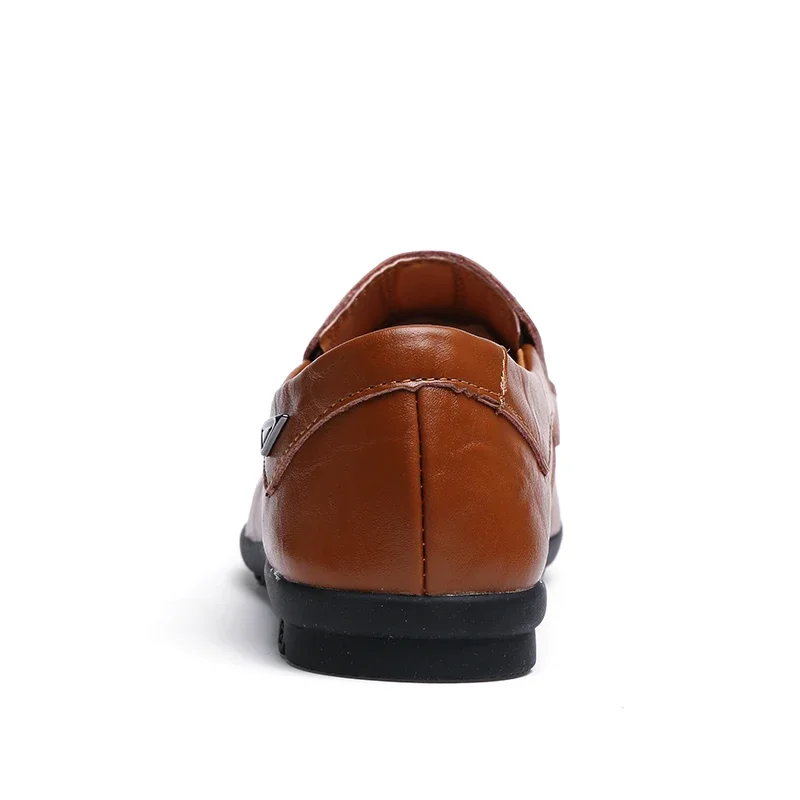 Mocassins noirs respirants en cuir véritable pour hommes, mocassins à enfiler, chaussures de conduite, grande taille, marque de luxe, mode