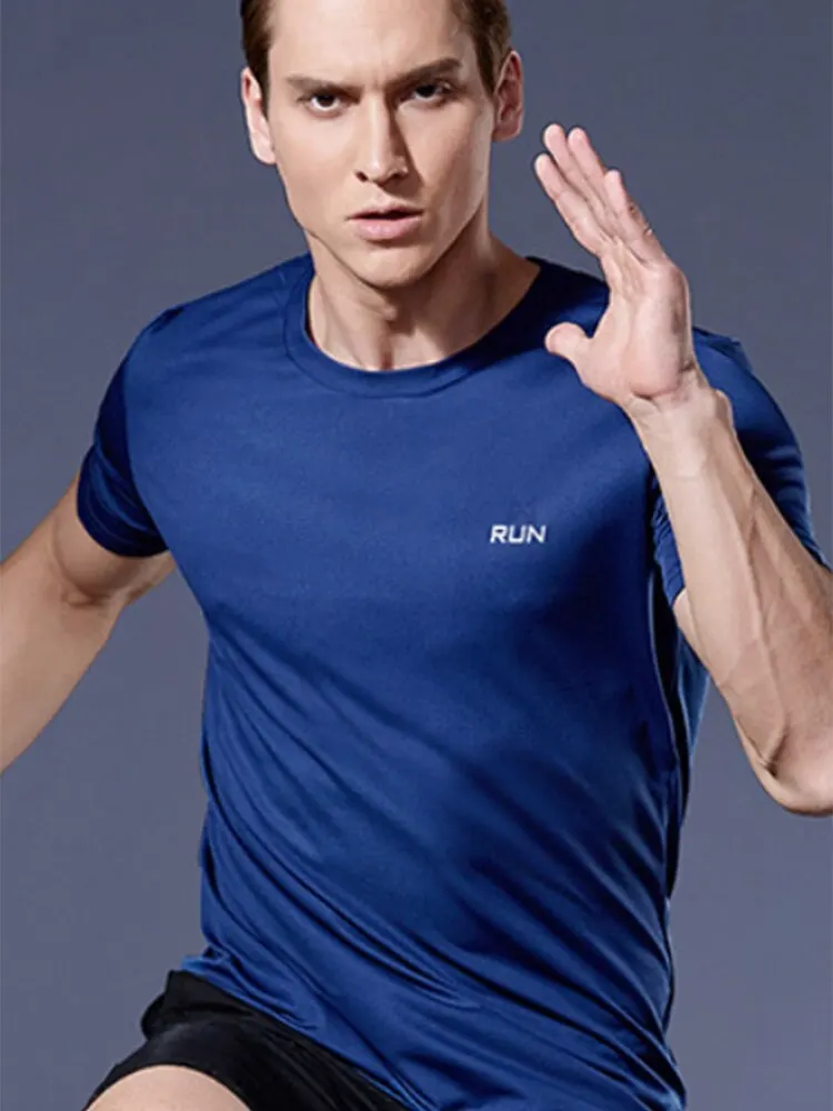 Summer and Spring Running T-Shirt, Men's Quick Dry Clothes, Lightweight Breathable Fitness Clothes, Round Neck Short Sleeves