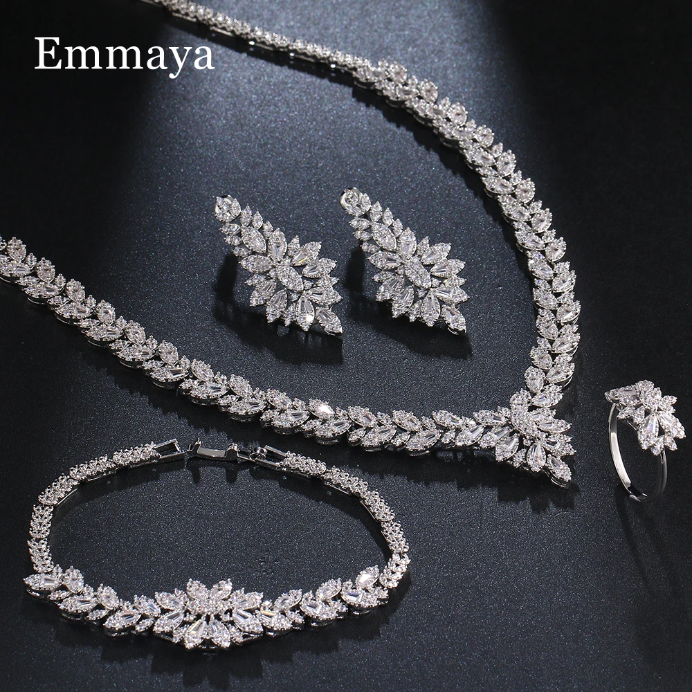 Emmaya Hot Sale AAA Cubic Zircon Noble Jewelry Set Leaves Shape Design For Women&Girls Ingenious Elegant Gift