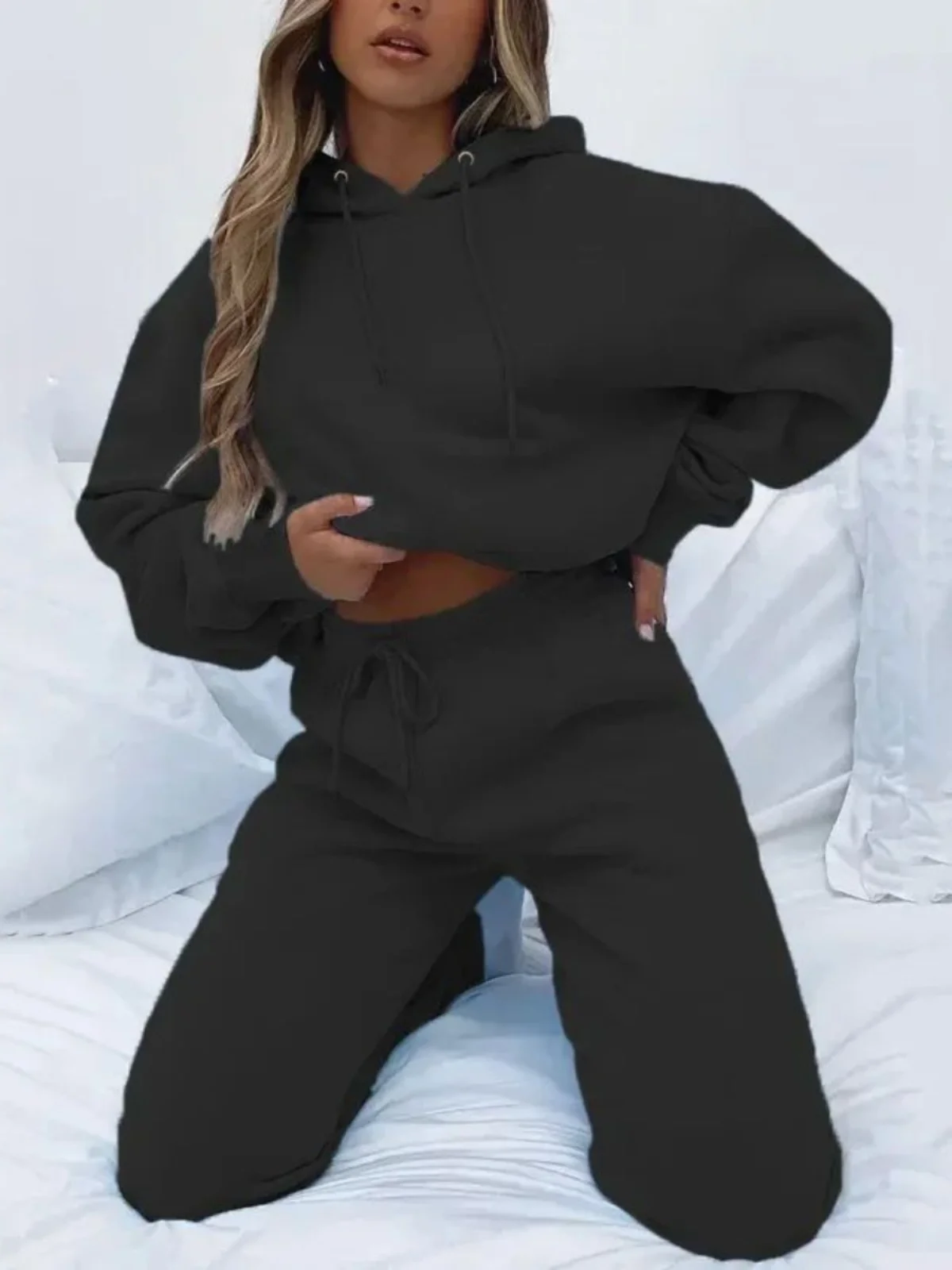 

Women's Hooded Sweatirt And Pants Set Long Sve Casual Sportswear Ensemble Hat Included Faionable Streetwear