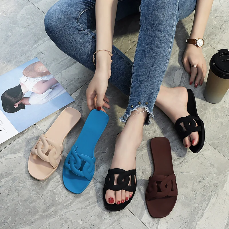 Women Slippers Summer New Fashion Open Toe Casual Women Beach Flip Flops Breathable Burgundy Slippers Large Size 35 40