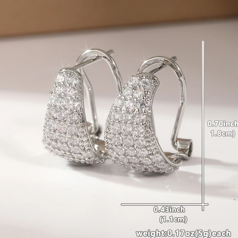 Luxurious geometric triangle ear circle delicate fashion wedding banquet hundred matching pieces