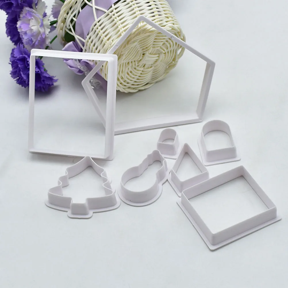 

8Pcs House Shape Cookie Set Christmas Tree Gingerbread Chocolate Biscuit Molds for Activities