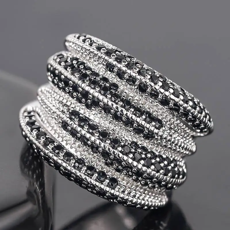 Huita Hiphop Women Rings Inlaid Black Sparkling Cubic Zirconia Special Party Accessories Silver Color Charming Unique Jewelry