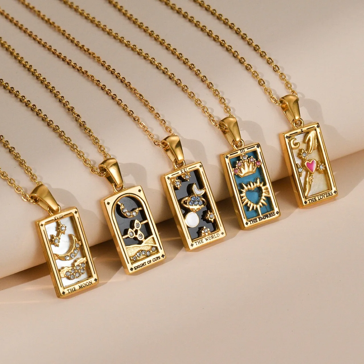 Fashionable Tarot Card Pendant Necklace, Suitable For Women Daily, Party Wear, Holiday Gift