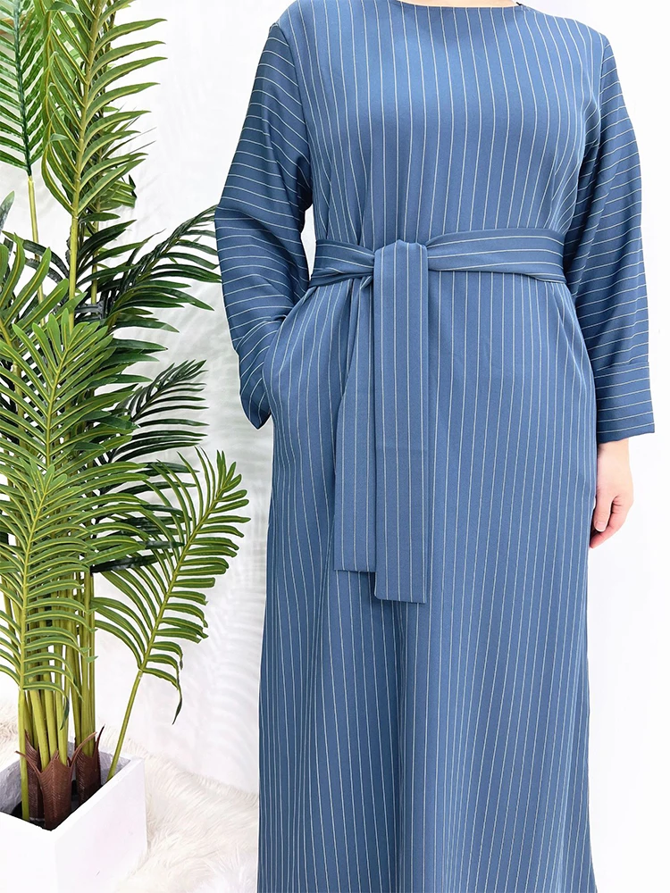 

Muslim dress for women, abaya, Turkish, Eid abaya, abaya, abaya, solid stripe, long sleeve, round collar, with pockets