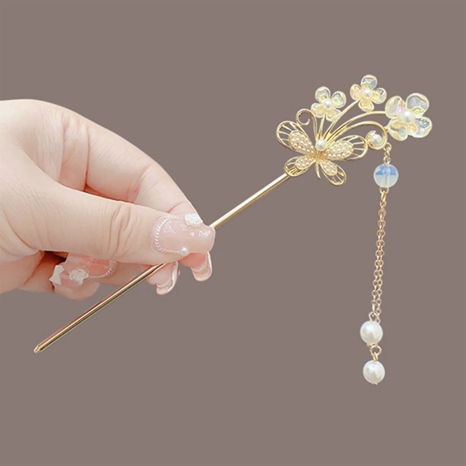 Gold Alloy Butterfly Hair Chopsticks Woman Metal Bun Holder with Pearl Fringes for Women Girls and Hairdressing Salon