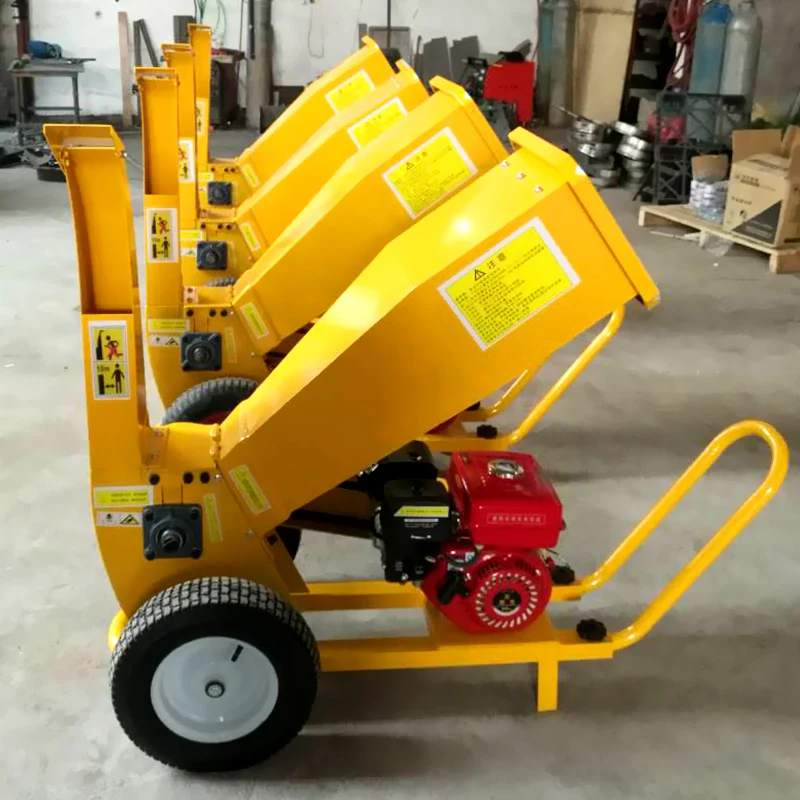 

Customized large capacity efficient and convenient mobile wood chipper forestry machinery wood chipper crusher