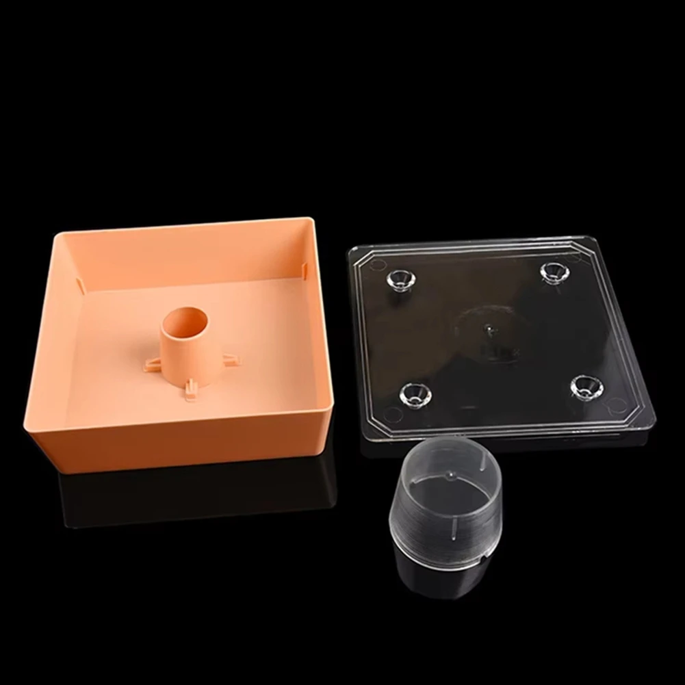 AC23-Bee Feeder Square 2 Litres Beehive Top Feeder Beekeeper Tool Beekeeping Feeder With Transparent Cover Pre-Assembled