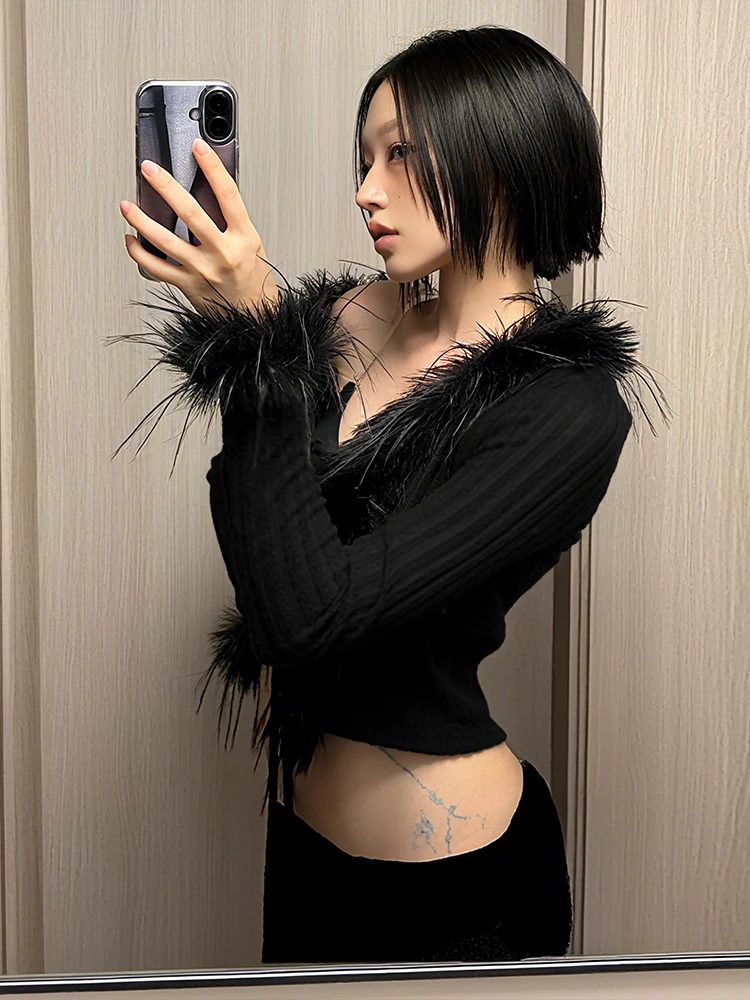 เสื้อคาร์ดิแกนไหมพรมขนฟูแฟชั่นฤดูใบไม้ร่วงใหม่สำหรับผู้หญิง สไตล์เซ็กซี่ ตัดต่อผ้า แขนยาว ยืดได้ ทรงเข้ารูป สไตล์พังก์ เท่ห์  สำหรับใส่เที่ยวกลางคืน