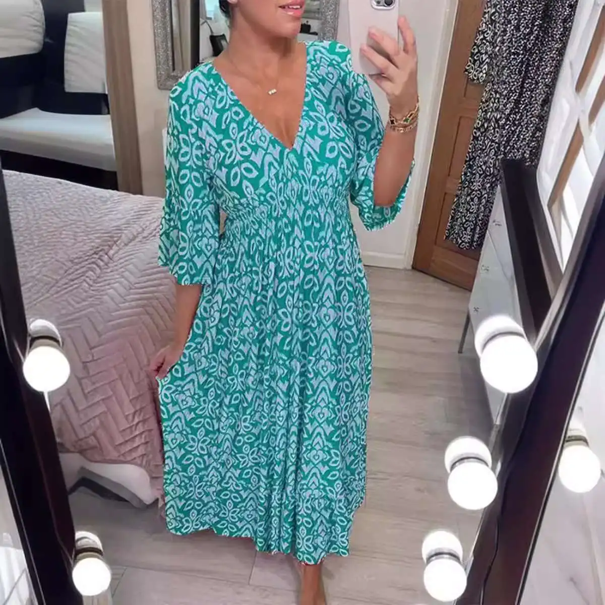 2023 Novo plus size estampa floral V-Ne Long Dr Casual Beach Vaion Saia solta ajuste versátil feminino Dr Tee-quart...