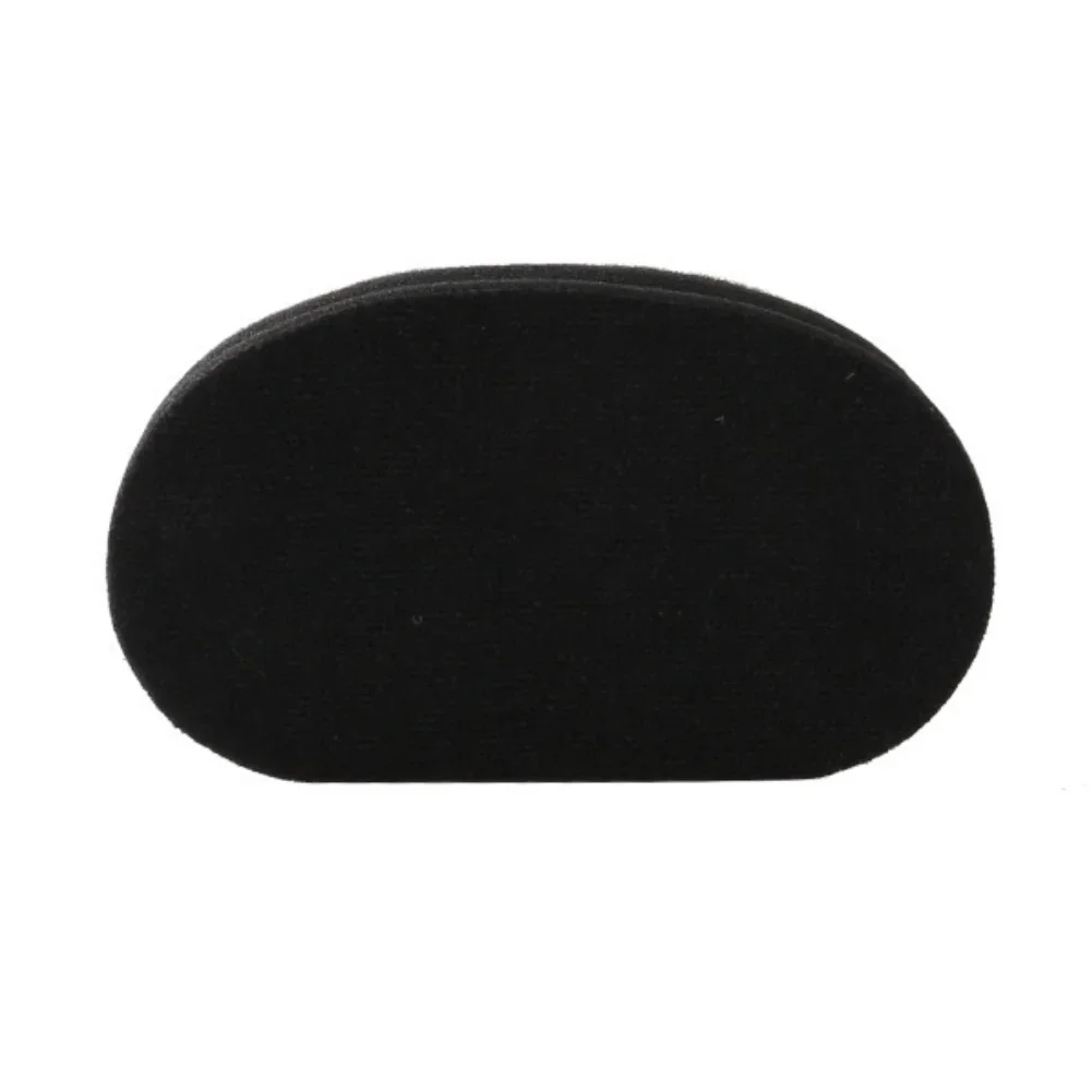 Car tire polishing sponge brush with lightweight non slip handle for easy use in tire cleaning and wax application