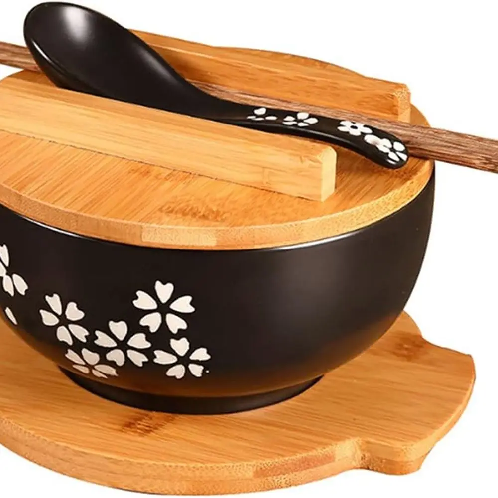Keramik-Sakura-Ramen-Schüssel (1000 ml) mit Deckel, Löffel, Essstäbchen, Bambustablett – japanischer traditioneller Stil – Schwarz