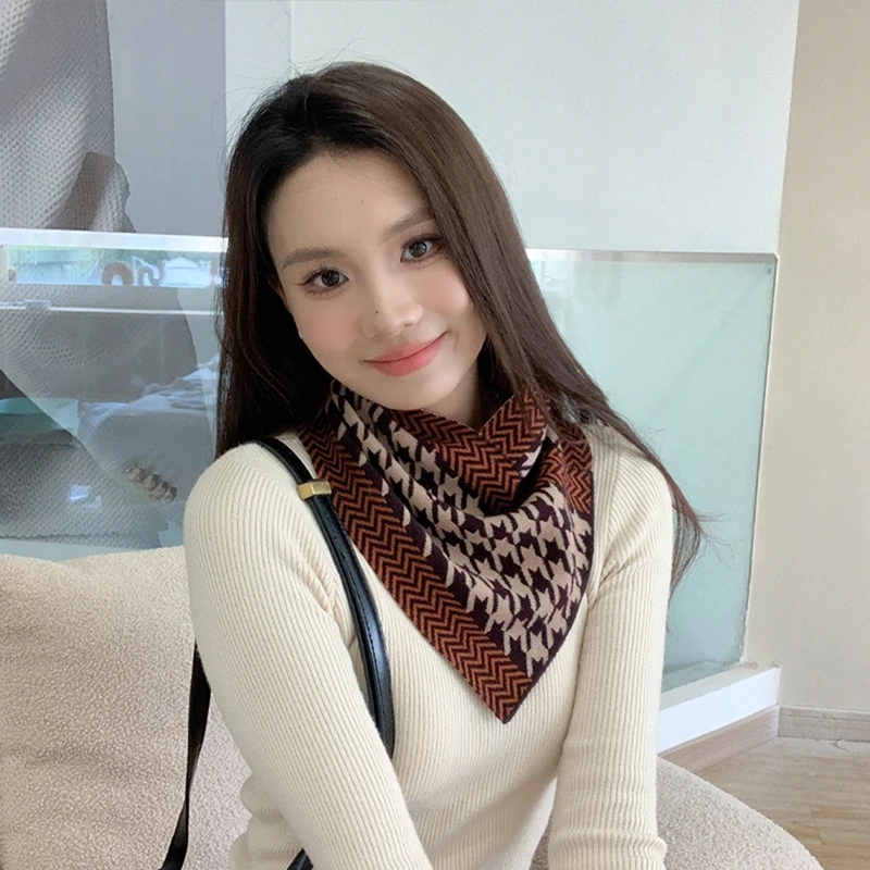 Fashion Knitted Cotton Plaid Ring Scarf For Women Korean Version Windproof Winter Warm Neck Protection Neck Cover Triangle Scarf