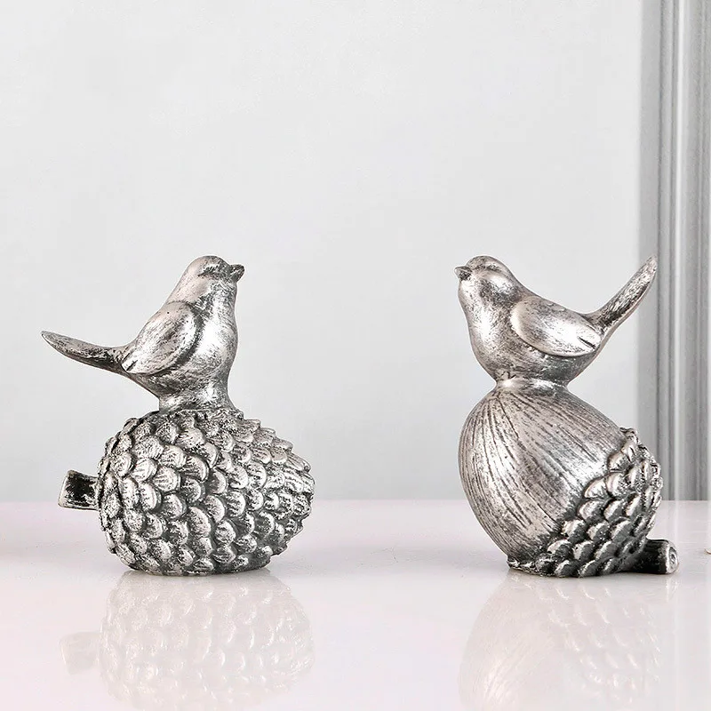 

Archaiz Silver Pinecone Bird Desktop Home Furnishing Display Showcase Shop Window Decoration Birds Figurine Ornament Gift A Pair