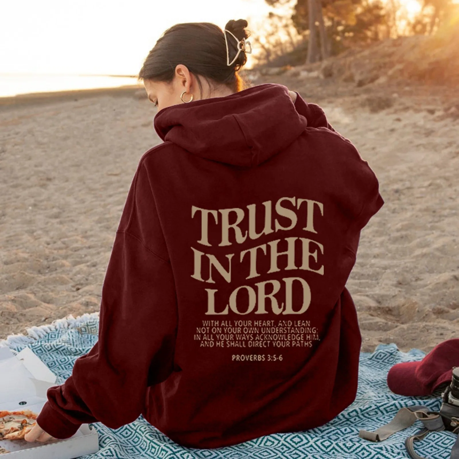 

Trust in The Lord Hoodies Retro Christian Hooded Women's Christian Hoodies Pullovers Trendy Aesthetic Printed Pullovers Hoodies