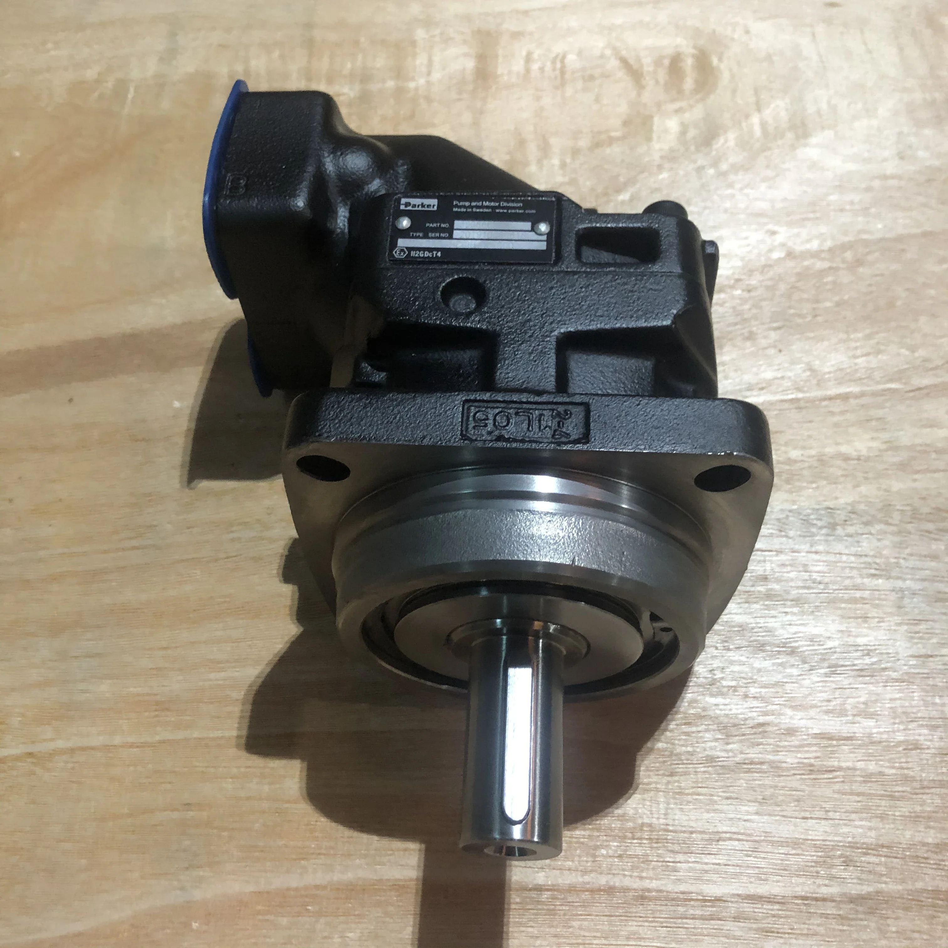 Parker Motor Hydraulic F12 F12-040 F12-060 F12-080 F12-090 F12-110 Hydraulic Piston Motor F12-040-MU-TH-T-000 Parker Hydraulic