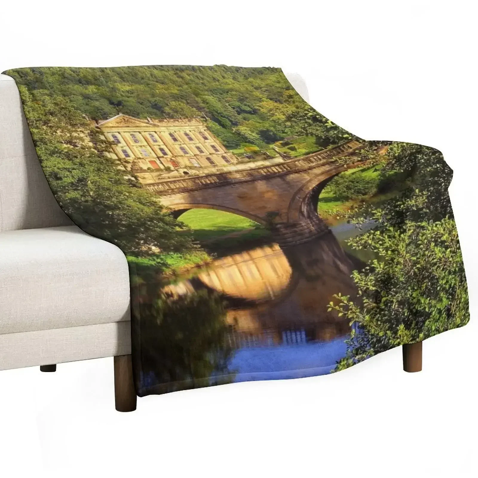Chatsworth & Queen Mary's Bower Bridge Throw Blanket manga For Decorative Sofa Soft Plush Plaid Soft Beds Beach Blankets