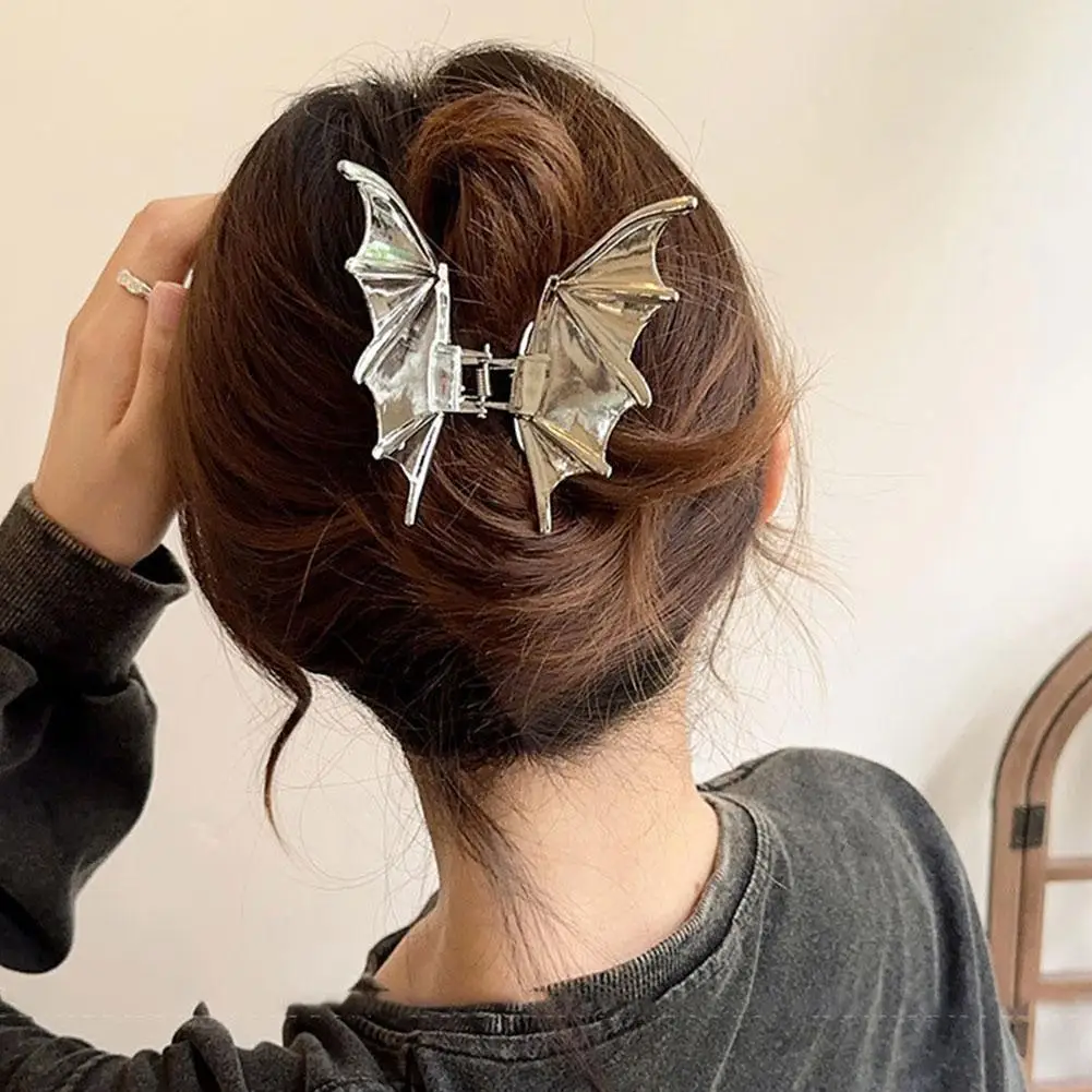 Halloween Bat Claw Clip Gothic Shark Clip Bat Wing Hair Claw Korean Style Crab Clip Bat Hairpin For Women Girls