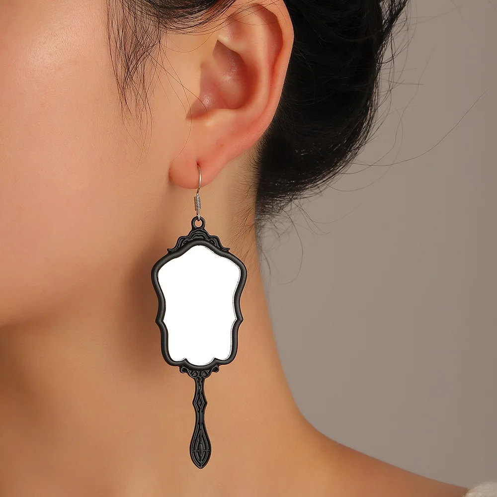 Retro Exaggerated Mirror Dangle Earrings for Women Goth Children Girls Accessories for Women Creative Party Luxury Earrings