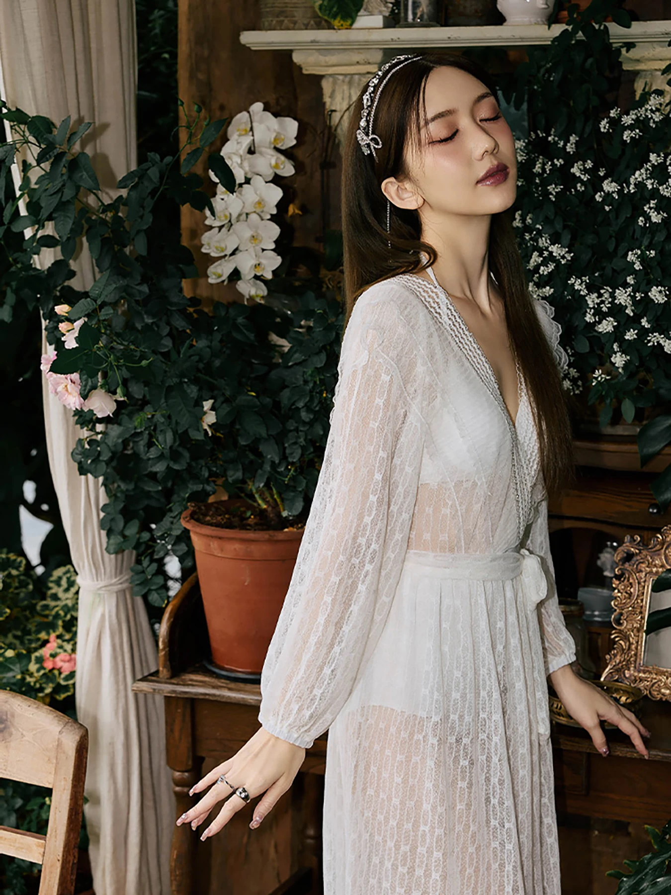 

Long-sleeved swimsuit for women; one-piece long dress; sexy for adults; hot spring vacation