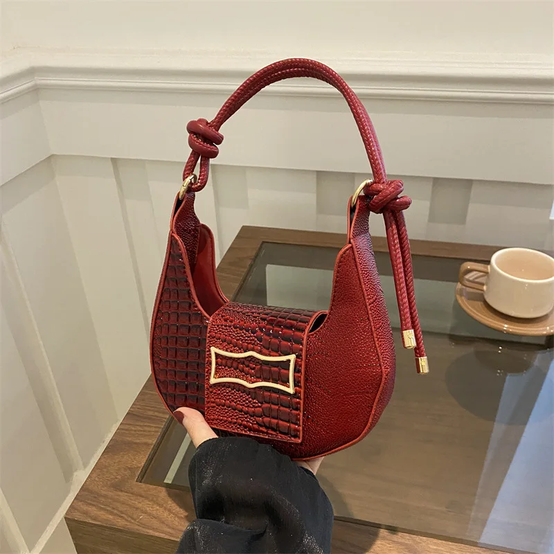 Armpit Summer New Trend Fashion Single Shoulder Crossbody Women's Crescent Bag Handbag exquisite Small and dainty Super Cute