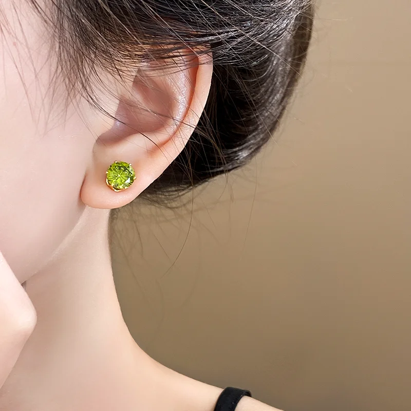 Thumbnail 4 - #26 Best Earrings to Buy In 2026
