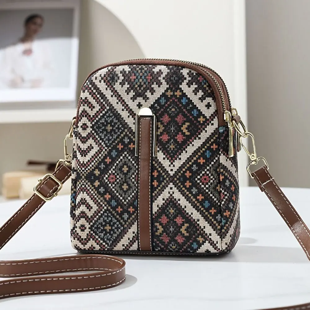Fashion Bohemian Style Printed Phone Bag PU Leather Ethnic Style Single Shoulder Bag Luxury Versatile Crossbody Bag For Ladies view 2