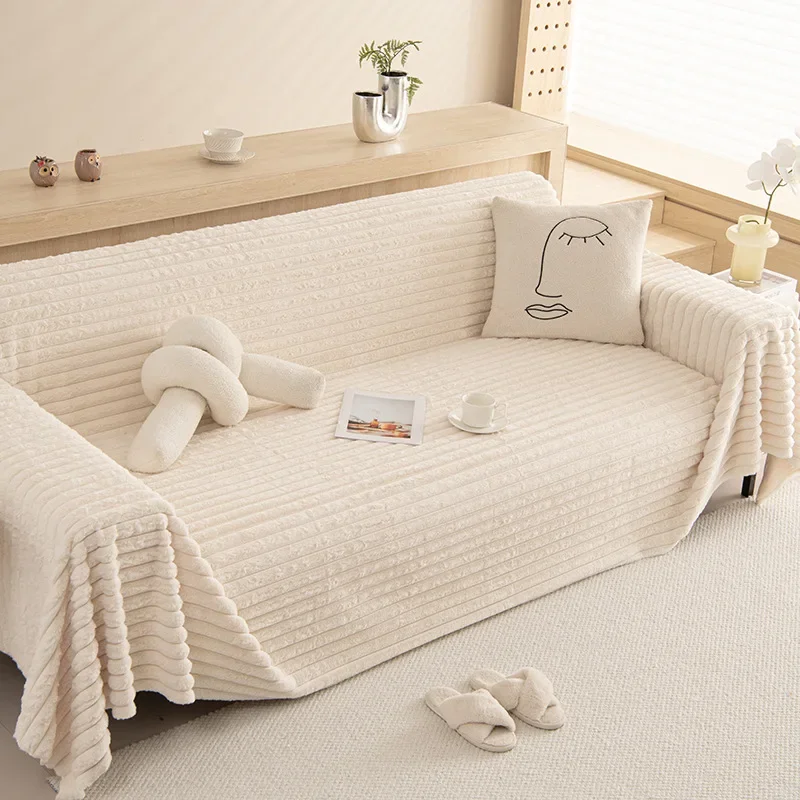 Winter imitation rabbit fur sofa towel is soft,comfortable,machine washable,and does not deform