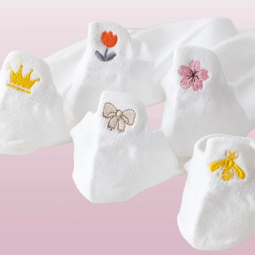 2024 New High Quality Summer Thin Boat Socks, Ear-lifting Small White Socks Heel Embroidered Shallow Socks Women's Cotton Socks