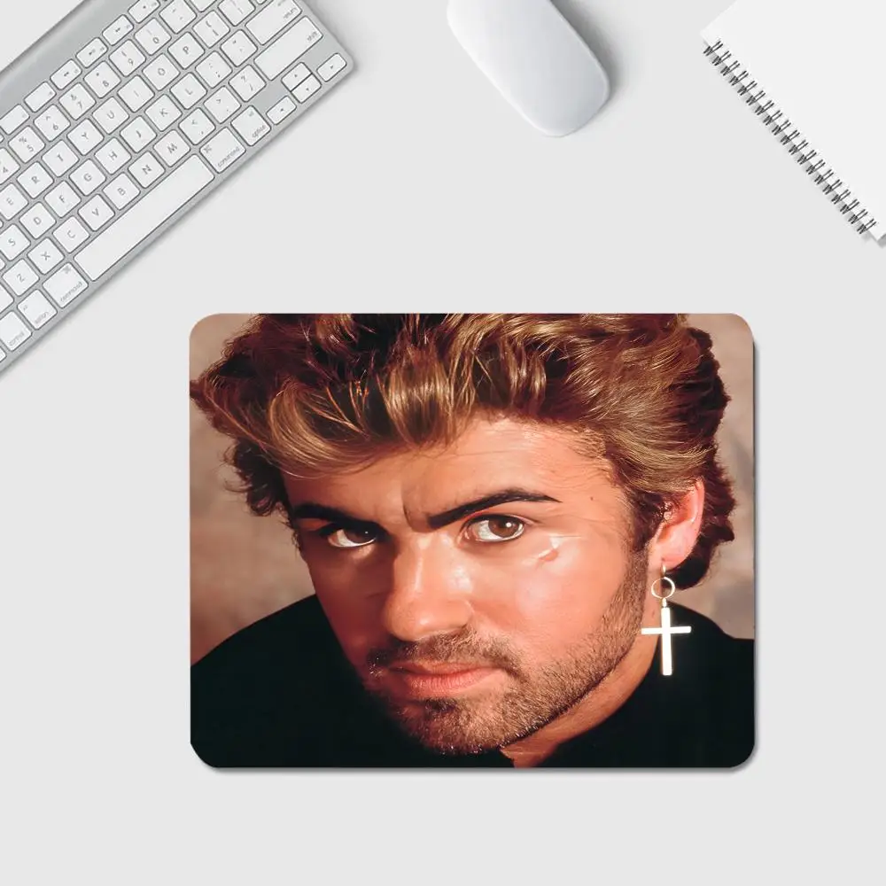 Singer G-George M-Michael MAISTO Mouse Pad Anime Game Mouse Pad High Quality Small Desk Pad Rubber Laptop Desk Pad
