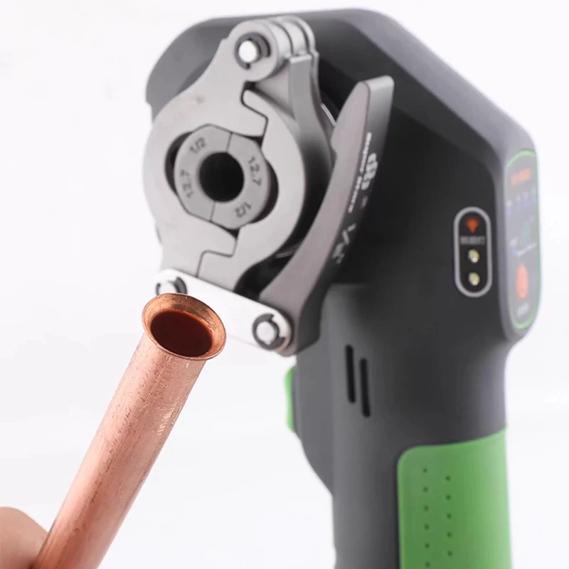 Air Conditioning Maintenance Dedicated Equipment STE800A Efficient Lithium Ion Tube Expander Eccentric Copper Pipe Flaring