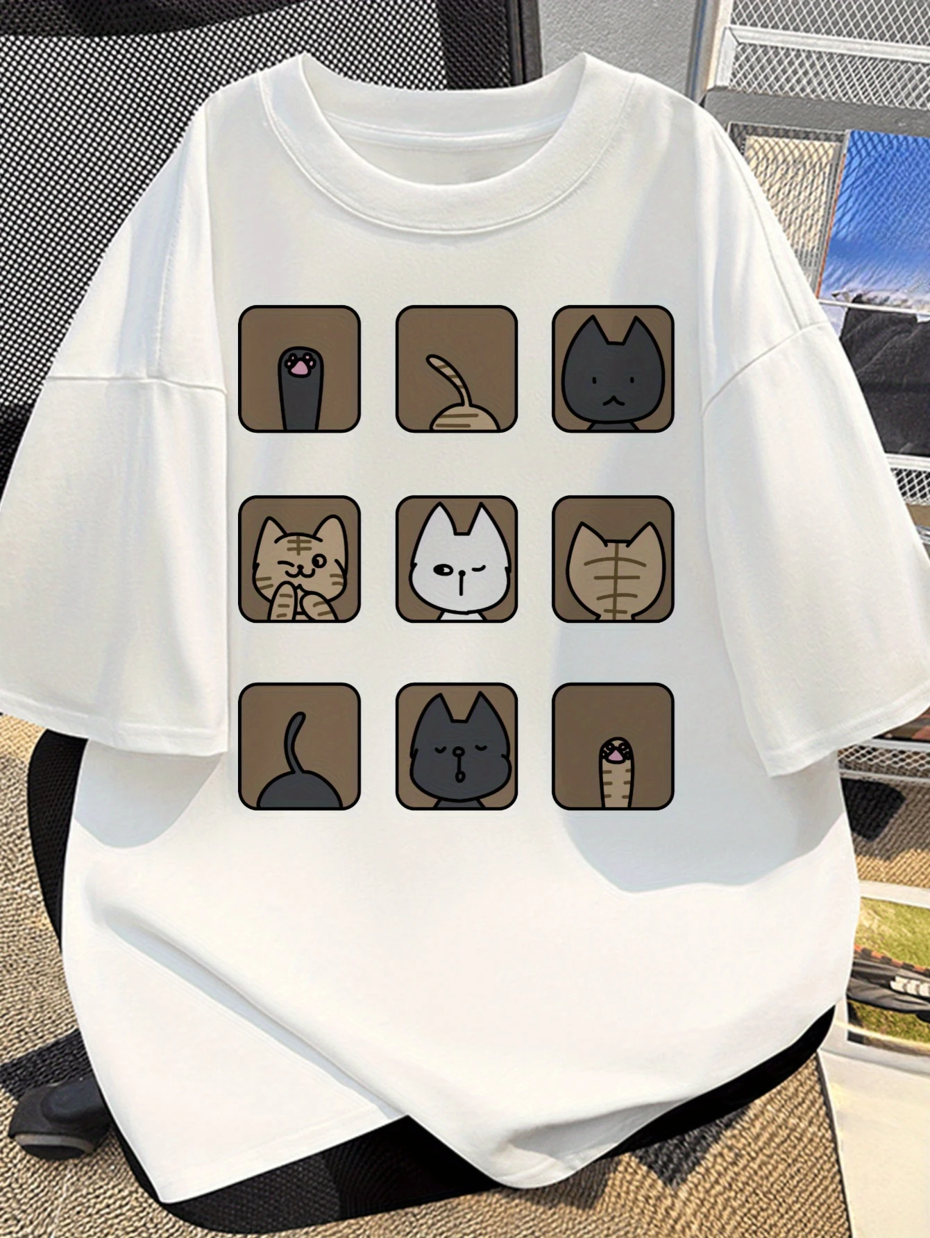 2026 Men's White Soft T-shirt Nine Square Cartoon Cat Face Pattern Front Print Crew Neck Loose Fit Casual Short Sleeve Top Kids