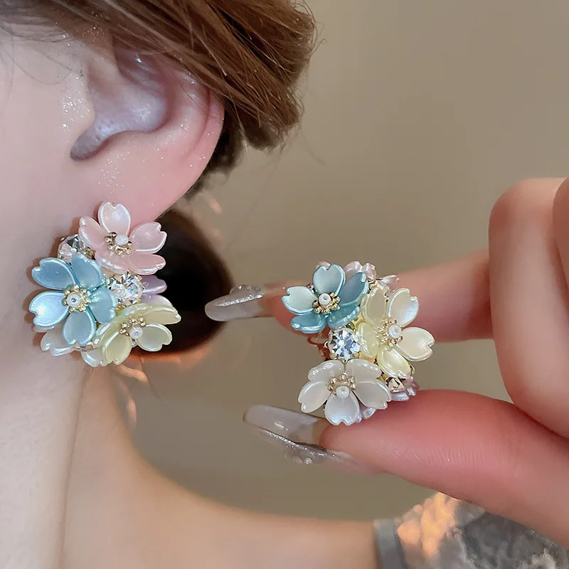 Steel Fun Jewelry New Colorful Hydrangea Petal Earrings for Women 2024 Fashion Dopamine Floral Sweet Versatile Hoops Earring