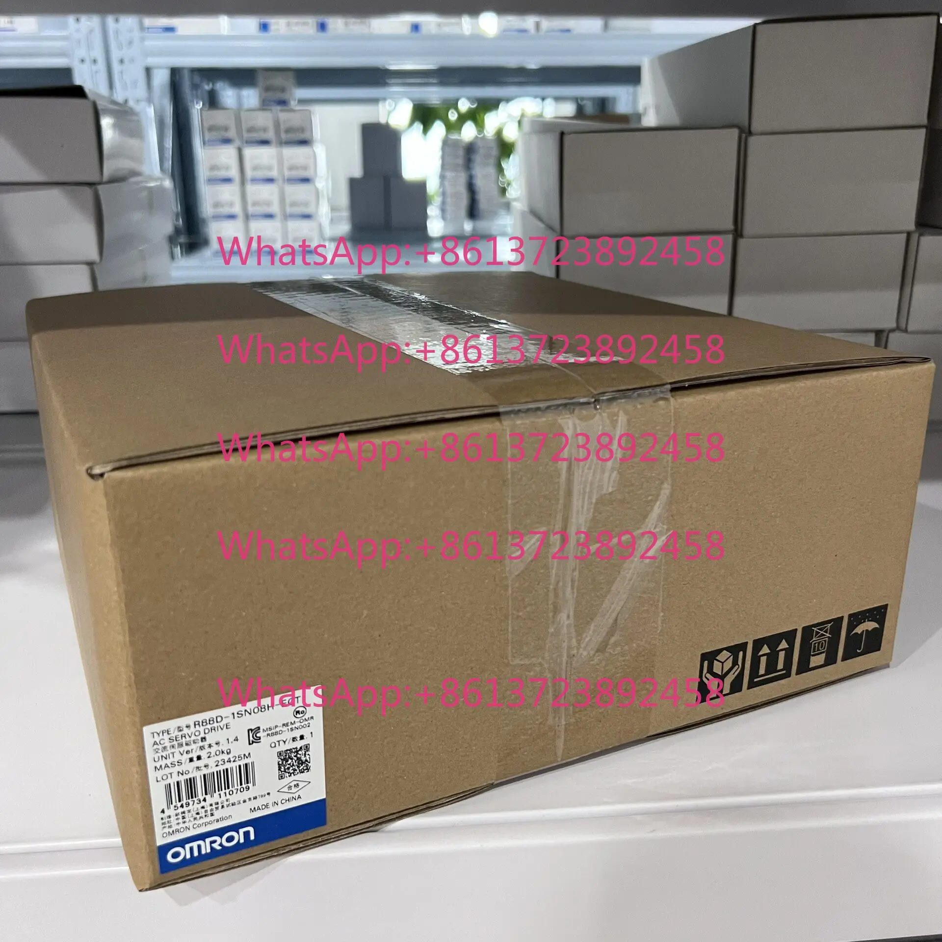 Omron R88D-1SN08H-ECT servo driver, brand new original positive