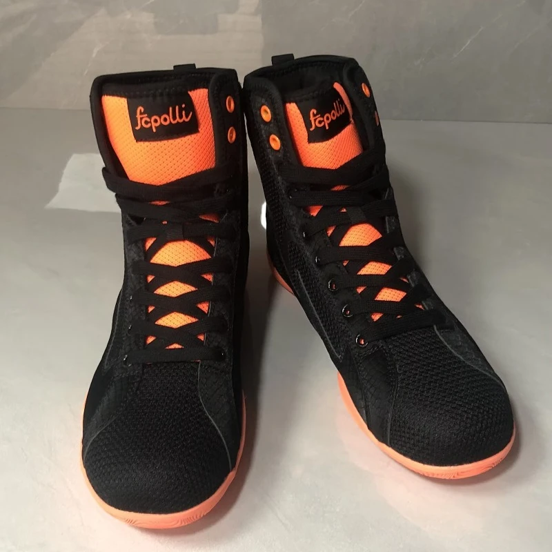 2026 New Men Wrestling Shoes Luxury Brand Boxing Shoes for Man High Top Fighting Boots Boy Comfortable Gym Training Shoe
